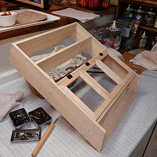 棚/壁掛けシェルフ/DIY/収納/100均リメイク...などのインテリア実例 - 2016-02-10 22:01:46