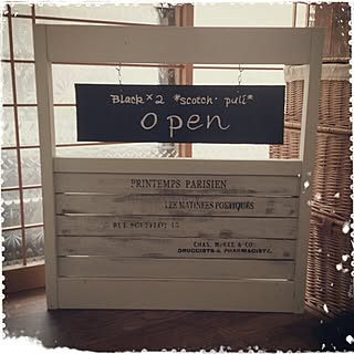 壁/天井/パーティションかな…/端材クラブ/関西好きやねん会/端材は友達♪/いいね・コメントありがとうございます♡...などのインテリア実例 - 2014-06-02 16:54:19