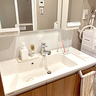 バス/トイレ/洗面台/洗面所/リノベーション/タイルシール...などのインテリア実例 - 2019-12-19 23:52:34