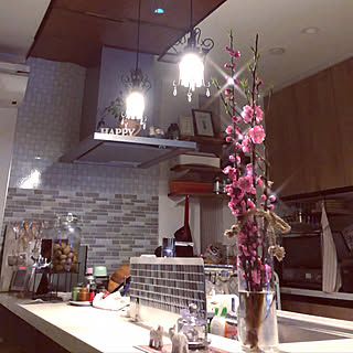 おやすみなさい✩.*˚/梅の花飾りました。/花のある暮らし/子供4人/いつもありがとう(*´ー`*)...などのインテリア実例 - 2019-03-11 23:41:07