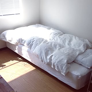 脚付きマットレス 白が好きのインテリア実例 Roomclip ルームクリップ