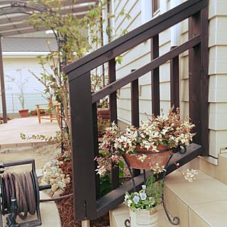 玄関/入り口/花のある暮らし/お庭改造計画♪/ベンチ/北欧...などのインテリア実例 - 2016-11-06 16:42:21