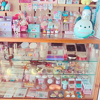 サンリオ コスメ収納の実例写真 Roomclip ルームクリップ