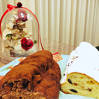 ドライフルーツ盛りだくさん/バラとゴールドのクリスマスツリー/ブリザードフラワー/2種類のシュトーレン/シュトーレン...などのインテリア実例 - 2019-12-17 17:19:44