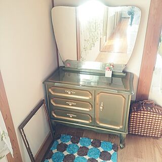ドレッサー 昭和レトロのおしゃれなインテリア・部屋・家具の実例 