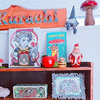 女性の、4LDK、家族住まいの「棚」についてのインテリア実例