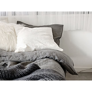 ベッド周り/クッション/リネン/モノトーンインテリア/シンプル...などのインテリア実例 - 2018-03-30 18:10:33