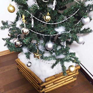リビング/クリスマスツリー/クリスマス/100均/クリスマスツリーの下...などのインテリア実例 - 2017-12-01 21:14:48