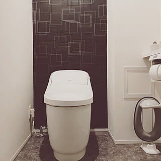 トイレインテリア/トイレ/モノトーン/ホワイトインテリア/シンプルインテリア...などのインテリア実例 - 2019-04-08 22:38:29