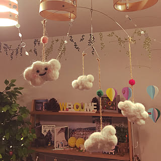 モビール 羊毛フェルトのおしゃれなアレンジ 飾り方のインテリア実例 Roomclip ルームクリップ