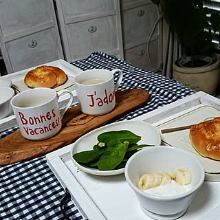 机/DIY/cafe風♡/カフェトレーが木箱/乾麺が入ってた木箱とふたでDIY/本日は雨...などのインテリア実例 - 2015-02-26 08:20:10