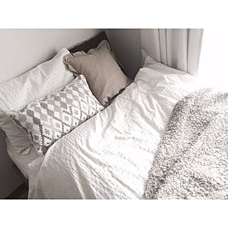 ベッド周り/ZARAHOME/ナチュラル/一人暮らし/無印良品...などのインテリア実例 - 2015-12-06 13:03:03