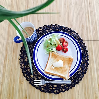 ドルチェグスト/インテリアじゃなくてごめんなさい/朝ごはん/一戸建て/海外インテリアに憧れる...などのインテリア実例 - 2017-05-16 09:51:14