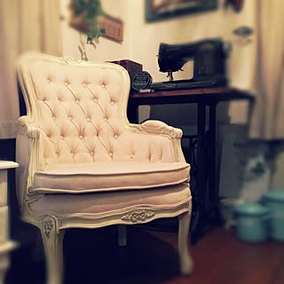 リビング/アンティーク風/ソファチェアー/フレンチカントリー/アームチェアのインテリア実例 - 2014-02-16 20:23:09