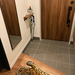 シーサーは玄関に置くものと聞いたのインテリア実例 Roomclip ルームクリップ