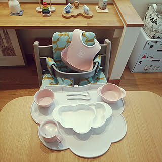 離乳食食器 赤ちゃんのいる暮らしのインテリア実例 Roomclip ルームクリップ