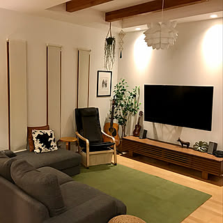 壁掛けテレビ/ニトリソファー/4Kテレビ/55インチテレビ/ニトリフェイクグリーン...などのインテリア実例 - 2020-04-20 00:55:57