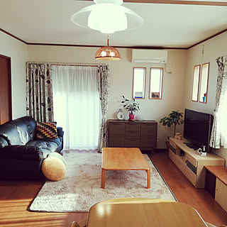 部屋全体/おはようございます✨/冬支度/電気カーペット/シャギーラグ❤...などのインテリア実例 - 2019-11-10 06:45:57
