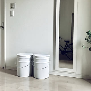 玄関/入り口/ペール缶スツール/山善ペール缶収納スツール/山善ペール缶スツール/モニター当選/モニター...などのインテリア実例 - 2018-01-29 08:15:22