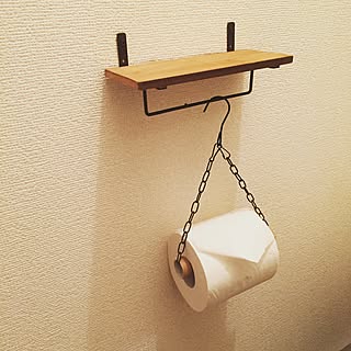 女性の、2LDK、家族住まいの「バス/トイレ」についてのインテリア実例