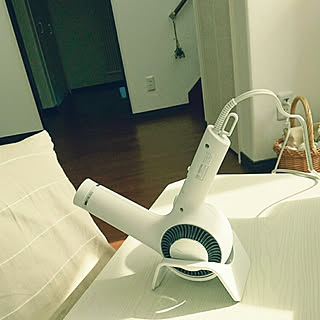 机 ドライヤーのおしゃれなアレンジ 飾り方のインテリア実例 Roomclip ルームクリップ