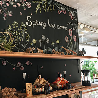 チョークアート コンクリートむき出しのおしゃれなアレンジ 飾り方のインテリア実例 Roomclip ルームクリップ