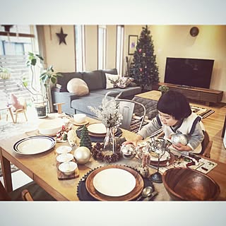 机/明日はクリスマスイブですね/シミュレーション中/テーブルコーディネート上手くなりたい/テーブルコーディネート初心者...などのインテリア実例 - 2015-12-23 14:36:35