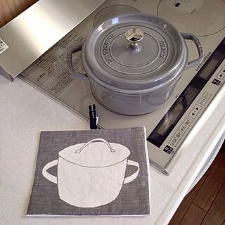 キッチン/使えない白い鍋/蓋が開かないの…。のインテリア実例 - 2013-10-04 22:03:51