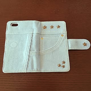 しまむら スマホケースのインテリア実例 Roomclip ルームクリップ しまむら スマホケースのインテリア実例 Roomclip ルームクリップ