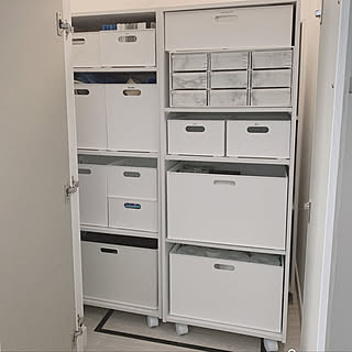 カラーボックス 階段下収納のアイデア おしゃれなインテリア実例 Roomclip ルームクリップ カラーボックス 階段下収納のアイデア おしゃれなインテリア実例 Roomclip ルームクリップ