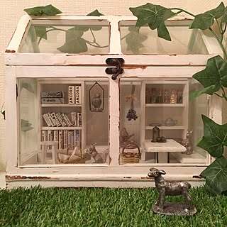 動物フィギュアのインテリア実例 Roomclip ルームクリップ