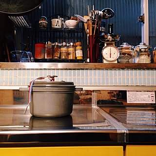 キッチン/スパイスボトル/スパイスラック/STAUB/MMちゃーん♥︎来たよー！のインテリア実例 - 2013-12-05 12:43:53