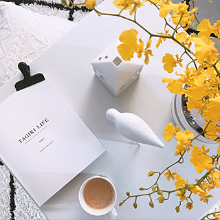 ティータイム/花のある暮らし/モノトーン/海外インテリアに憧れる/モノトーンインテリア...などのインテリア実例 - 2020-01-23 20:13:21