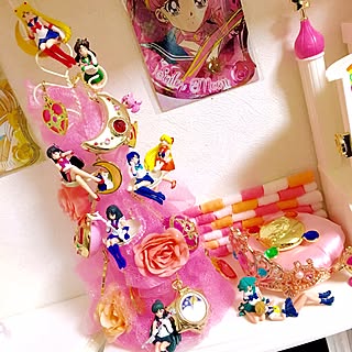 机 セーラームーンガチャのインテリア実例 Roomclip ルームクリップ