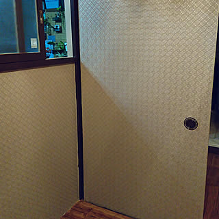 壁/天井/マスキングテープ/団地/四畳半/和室を洋室に ...などのインテリア実例 - 2018-04-11 23:30:24