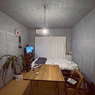 コンクリートの壁 コンクリート壁のおしゃれなインテリアコーディネート レイアウトの実例 Roomclip ルームクリップ