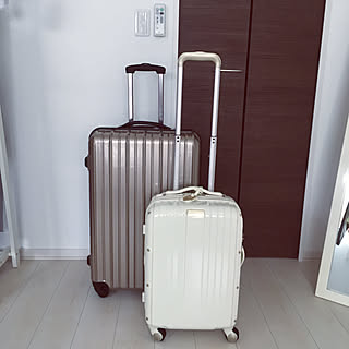 一人暮らし キャリーバッグのインテリア レイアウト実例 Roomclip ルームクリップ