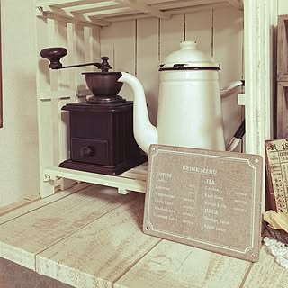 女性の、2LDK、家族住まいの「キッチン」についてのインテリア実例