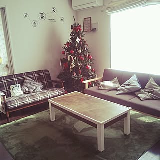 部屋全体/カフェ風目指して...☆/芝生みたいなラグ。/クリスマスツリー♡/and-Nちゃんのフレーム♡...などのインテリア実例 - 2014-11-18 13:57:51