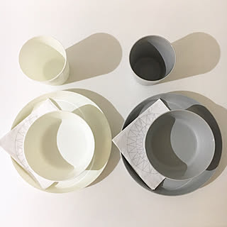 プラスチック食器のインテリア実例 Roomclip ルームクリップ