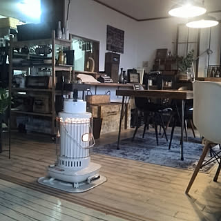 部屋全体/ストーブ/バスケットトローリー/ラグ/ニトリ...などのインテリア実例 - 2017-11-30 07:50:24