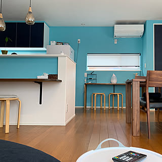 無垢の床 水色の壁紙のインテリア実例 Roomclip ルームクリップ