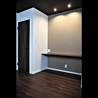 書斎 サンゲツ壁紙のインテリア実例 Roomclip ルームクリップ