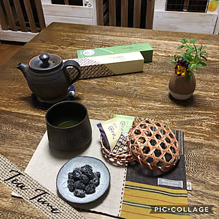 机/庭の植物たち/遠州綿紬/ハンドメイド カフェマット/懐かしい味...などのインテリア実例 - 2018-11-28 16:24:21