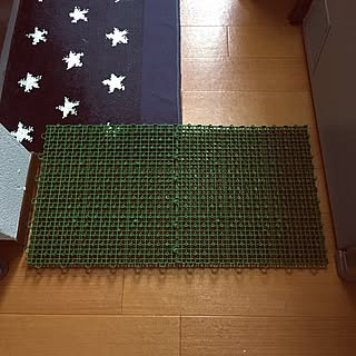 人工芝マット 赤ちゃんのいる暮らしのインテリア実例 Roomclip ルームクリップ