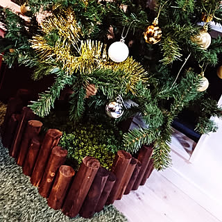リビング/今さらクリスマスツリー関連/足元隠しはDIY/DAISO商品で……/セリア商品で…...などのインテリア実例 - 2019-01-18 09:11:19