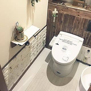 今日はダラダラする/酒豪ばぁちゃん/ニトリトイレマット/リメ缶/フェイクサボ...などのインテリア実例 - 2019-05-23 14:39:27