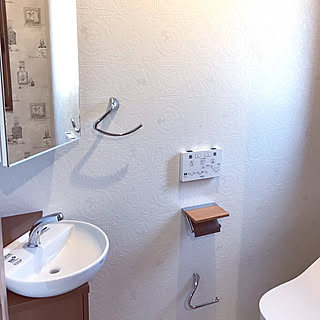 バス/トイレ/天井は珪藻土/床は消臭効果のあるクロス/トイレはPanasonicのアラウーノ/リクシルの手洗い器...などのインテリア実例 - 2018-03-08 20:23:41