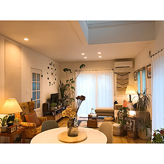 部屋全体/RoomClipドラマ化/ランプのある暮らし/植物のある暮らし/ナチュラルインテリア...などのインテリア実例 - 2018-07-28 21:14:53