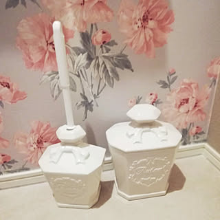 ローラアシュレイ サンゲツ壁紙のまとめページ Roomclip ルームクリップ